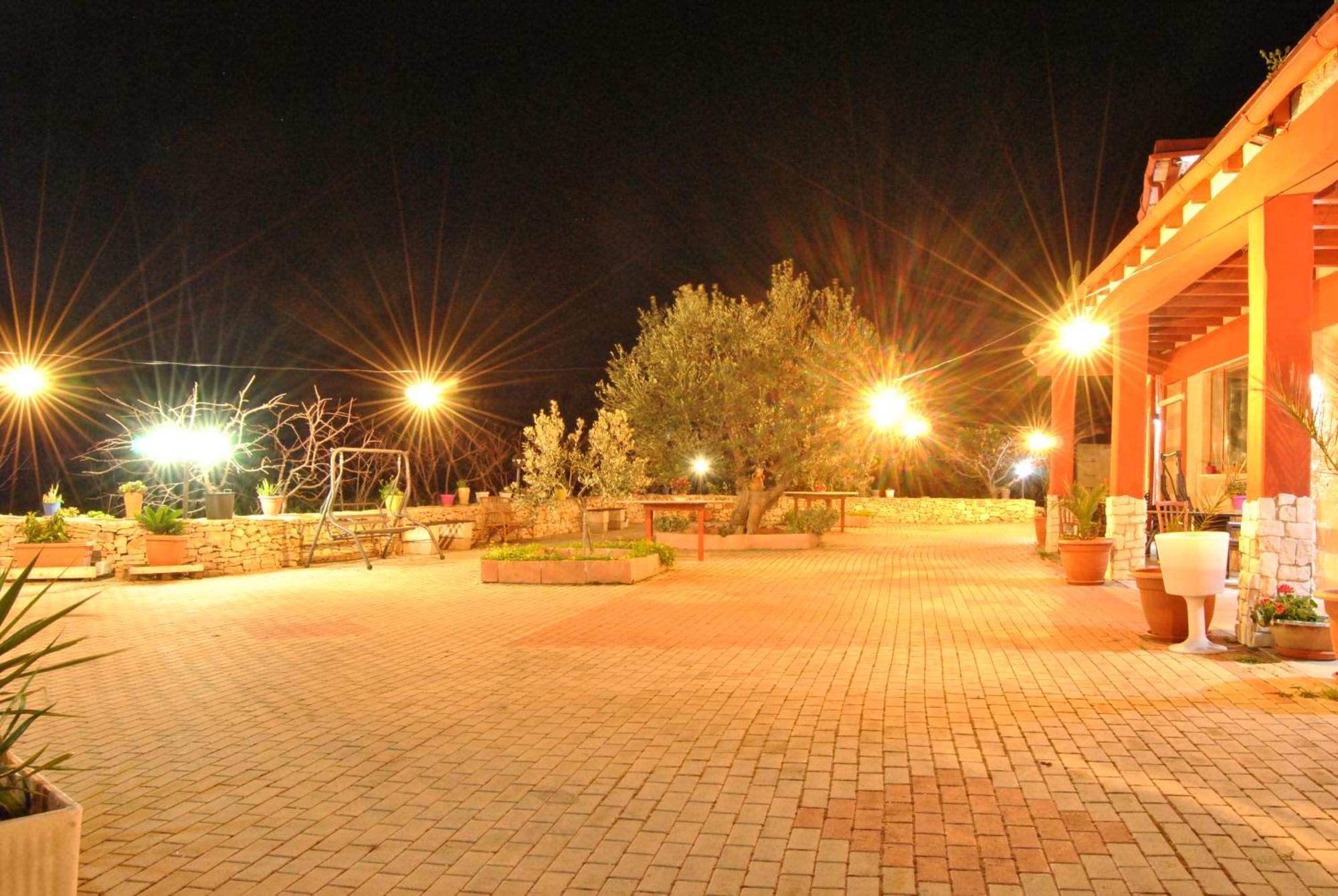 מולפטה Agriturismo La Ferrovia מראה חיצוני תמונה